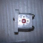 НШ-306 Левий плоский боковой квадратное крепление Синтай насос шестеренчатый CBJ-F306