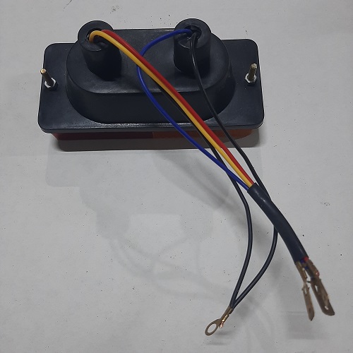 Фонар покажчик поворот/стопа задній  ХТ120-220 140х60 (125 між болтами)
