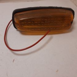 Покажчик поворотів передній ХТ120-220 тип 3
