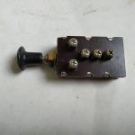 Вмикач світла JK108 (3 положення)