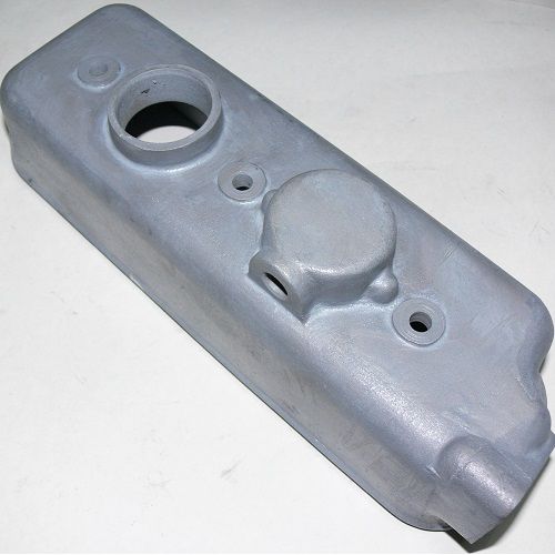 Кришка головки блока циліндрів ГБЦ KM385BT (кришка клапанів) під декомпресор