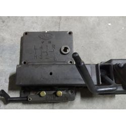 Кришка КПП з боковою кулісою в зборі DW244
