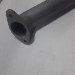 Колектор (коліно)  вихлопної труби KM138 2x2 отвори КОРОТКЕ