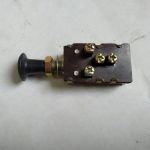 Вмикач світла JK107 (2 положення) без запобіжника